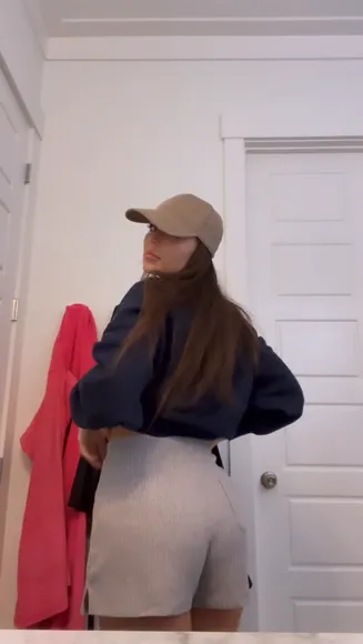 Heatheredeffect Thong Shorts Tease OnlyFans Video Leaked