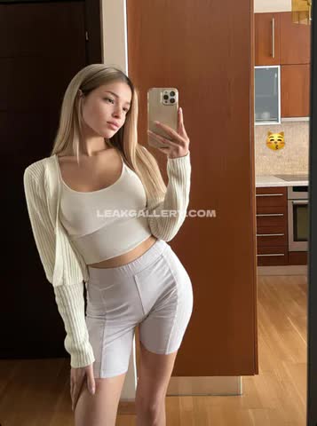 Helena Live / Helenalive96 Exclusive Leaked Nude OnlyFans #14856765