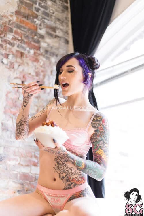 Hellcat_nat Pink Bra And Panties OnlyFans Photo Leaked
