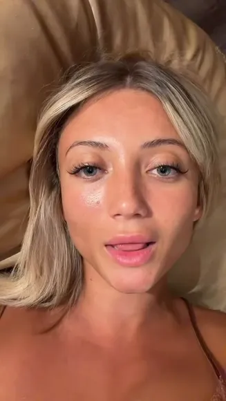 Hello__iris ภาพหลุดนู้ด OnlyFans สุดเอ็กซ์คลูซีฟ #13357236