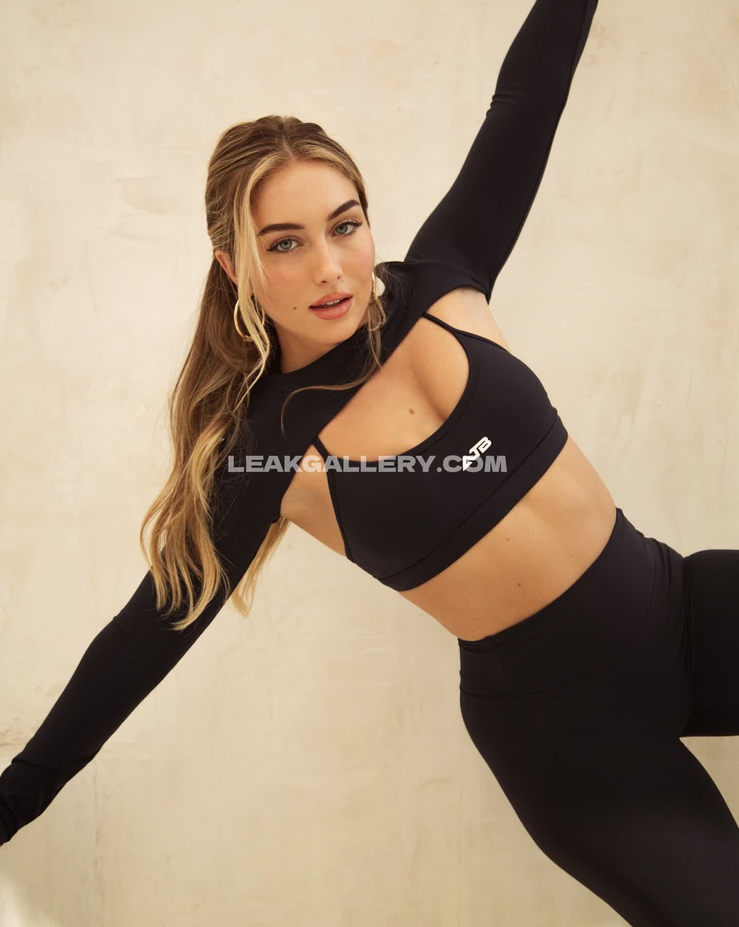 Heloisehut Exclusive Leaked Nude OnlyFans #12681679