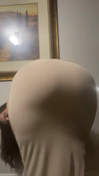 Hershikiss Thong Ass Tease OnlyFans Video Leaked