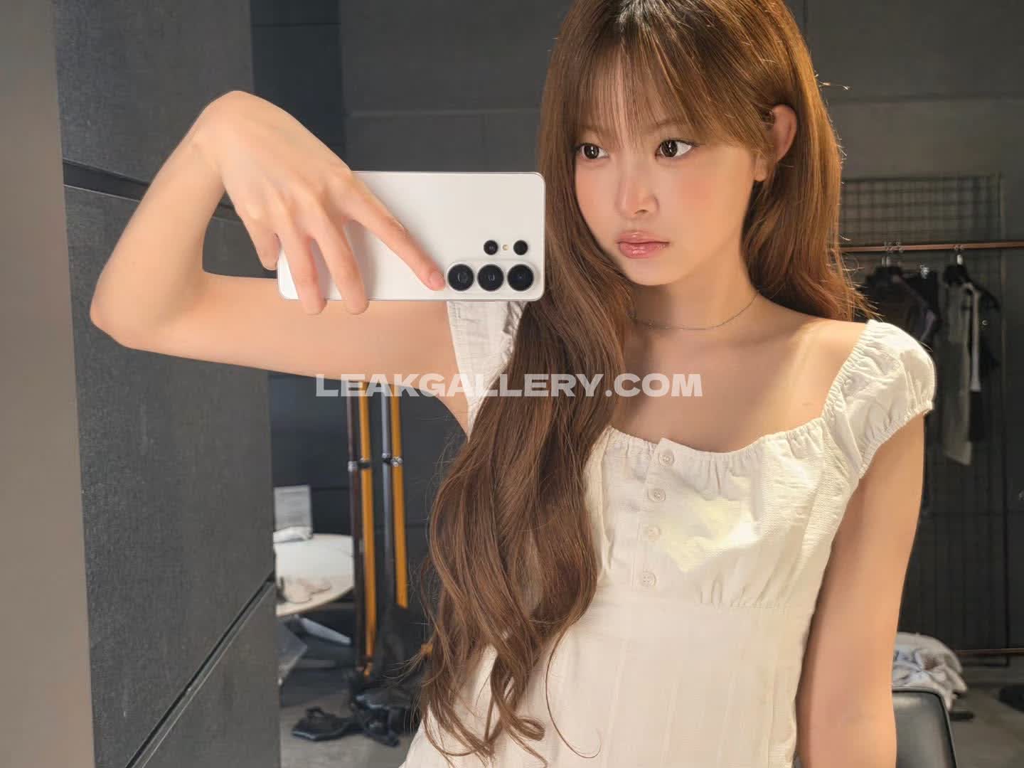 Hhh.e_c.v Exclusive Leaked Nude OnlyFans #13382738