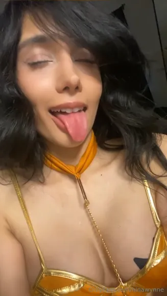 Hinawynne Tongue Out Tease OnlyFans Video Leaked