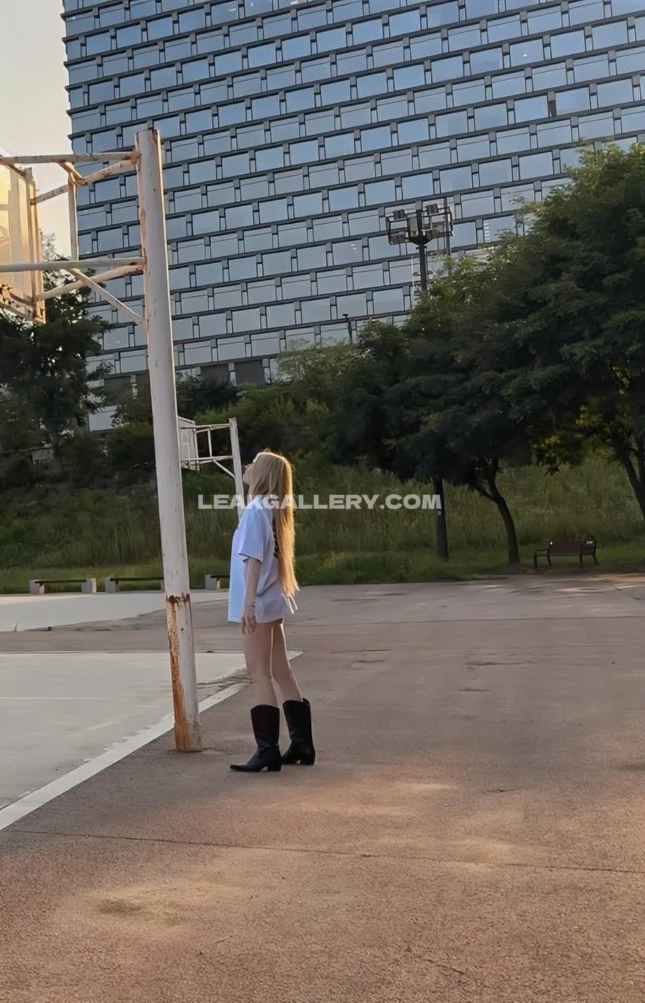 Honeyl0uu Exclusive Leaked Nude OnlyFans #13015089
