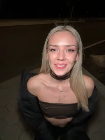 Hopeheavenofficial Topless Car Tease OnlyFans Video Leaked