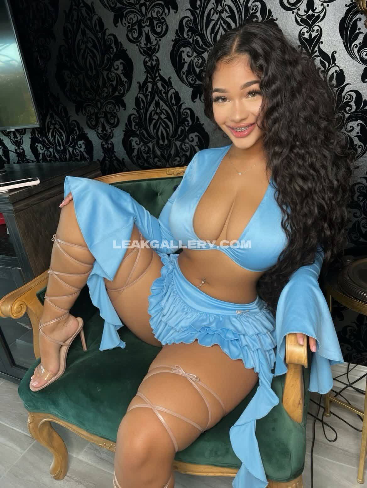 Hot4lexi Exclusive Leaked Nude OnlyFans #12665500