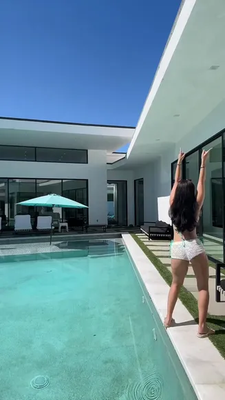 hotblockchain video thumbnail