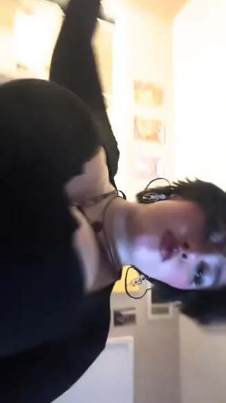Howdycompa Black Top Closeup OnlyFans Video Leaked