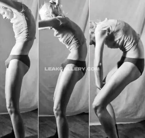 Hunterschafer Bending Over Thong OnlyFans Photo Leaked