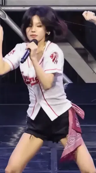 Hwang_yeji Baseball Jersey Dance OnlyFans Video Leaked