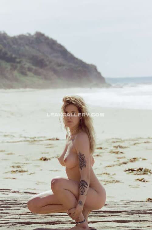 Ia_2302... / Ilona_cardot Exclusive Leaked Nude OnlyFans #15102391