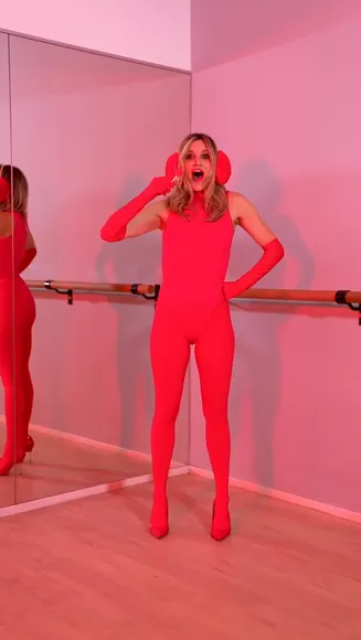 Iamashleyroberts Red Bodysuit Dance Tease OnlyFans Video Leaked