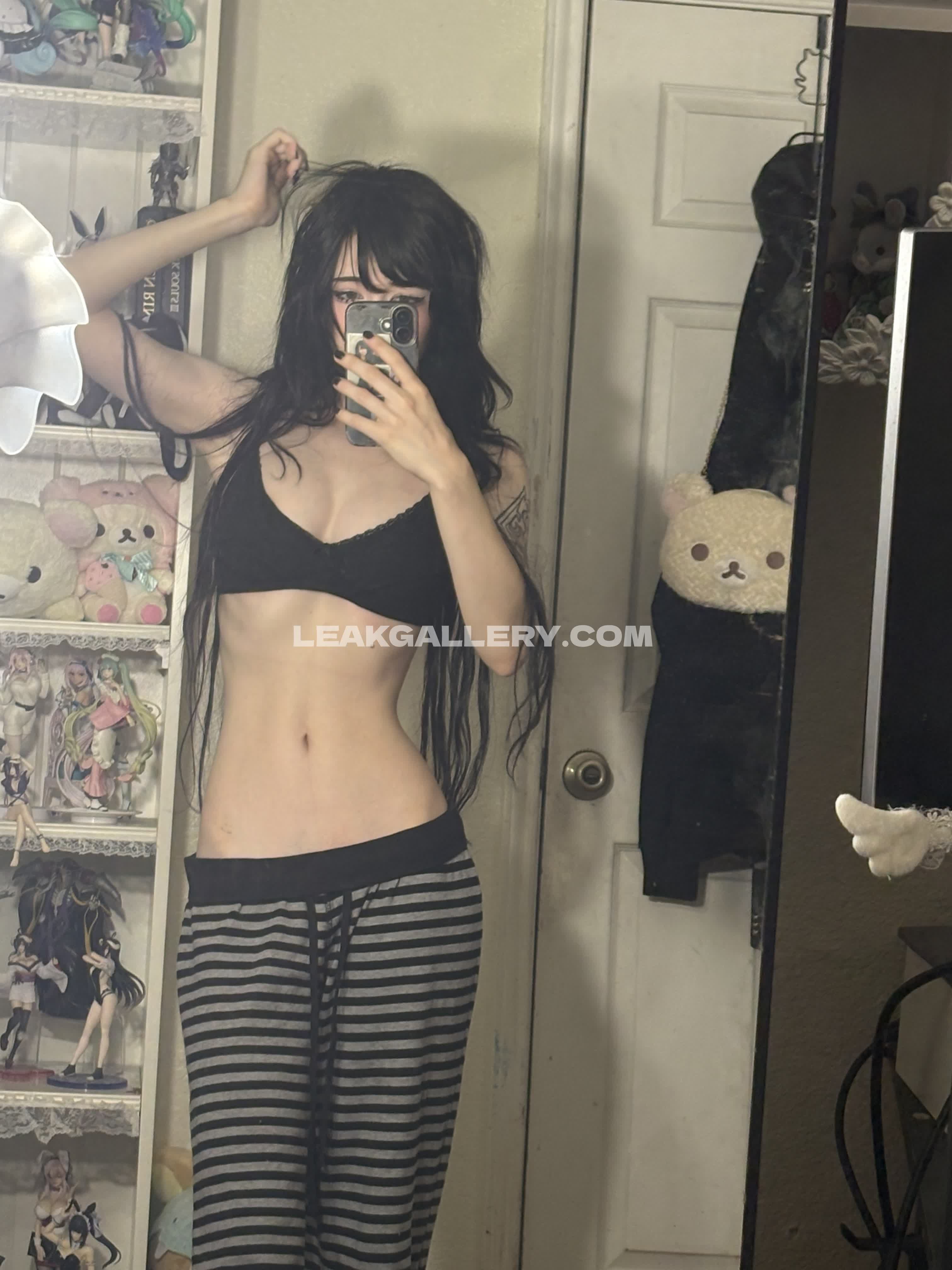 Iamb33s Exclusive Leaked Nude OnlyFans #13345936