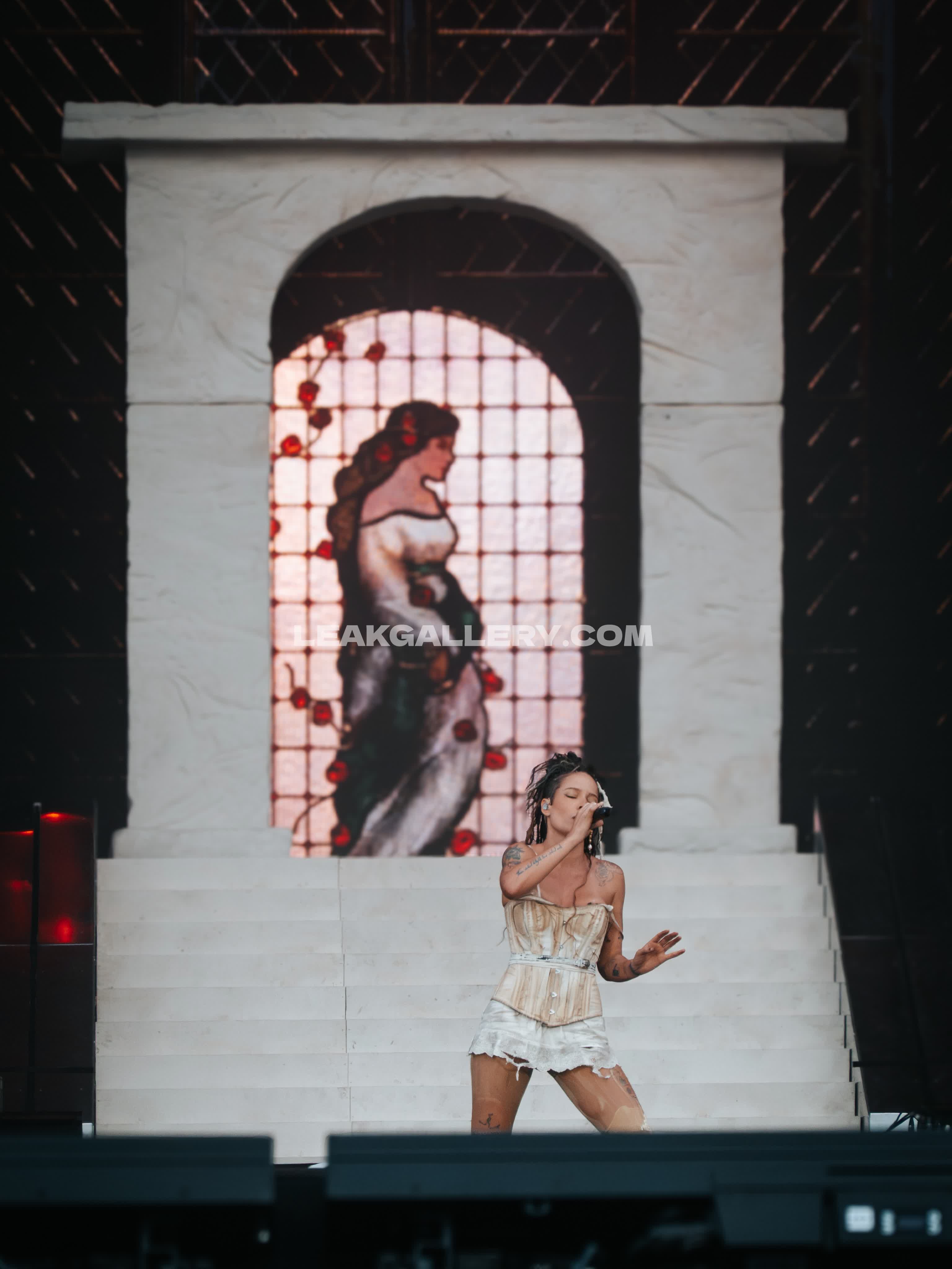 Iamhalsey Exclusive Leaked Nude OnlyFans #13012930