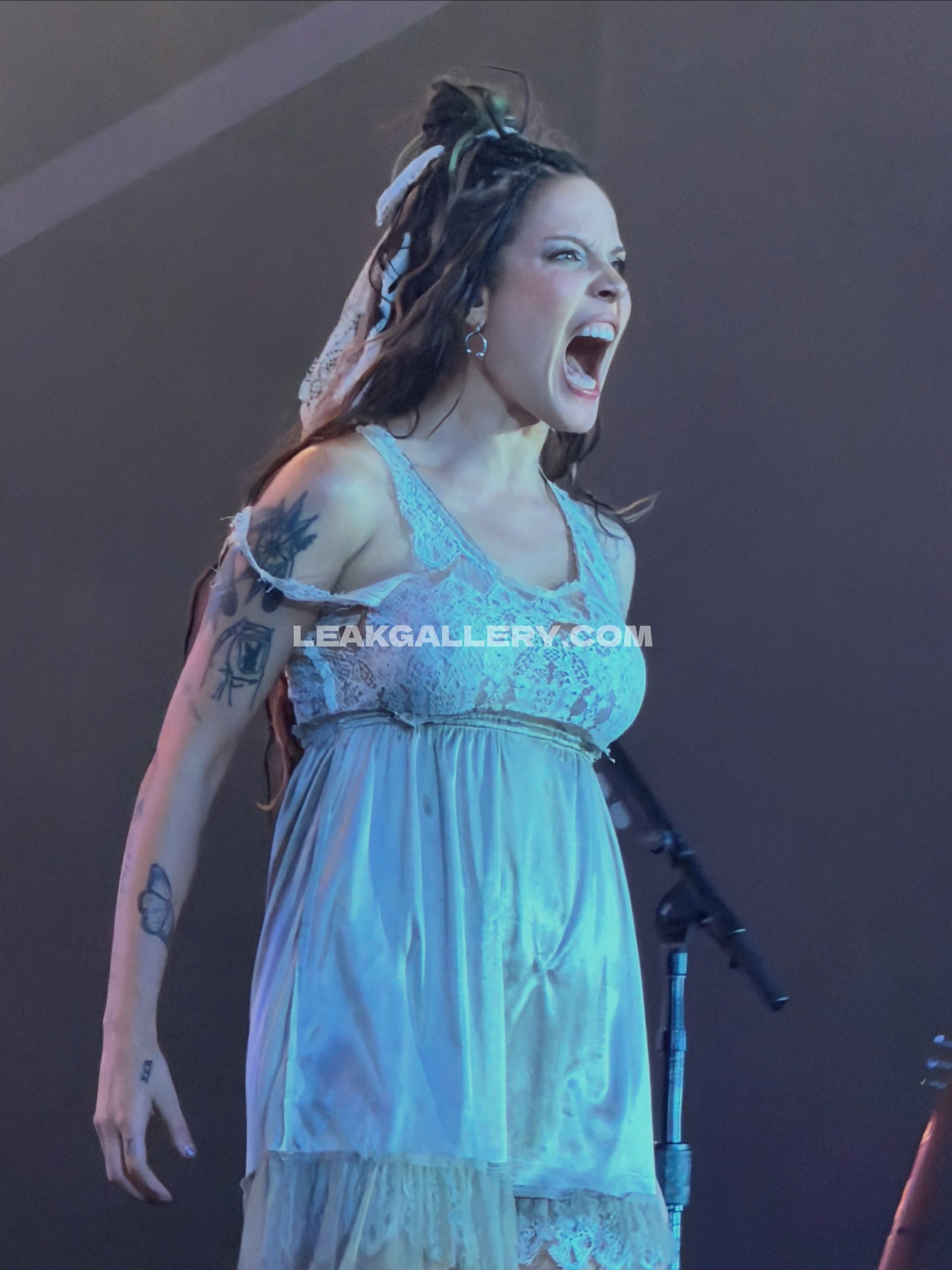 Iamhalsey Exclusive Leaked Nude OnlyFans #12825045
