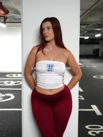 Iammmia1_ / Iammia1_ Exclusive Leaked Nude OnlyFans #14317373