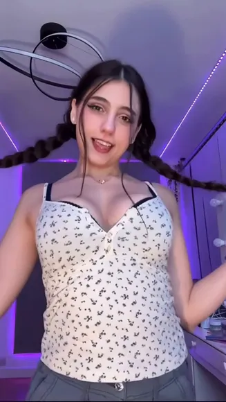 Iaaras2 Braless Boobs Tease OnlyFans Video Leaked