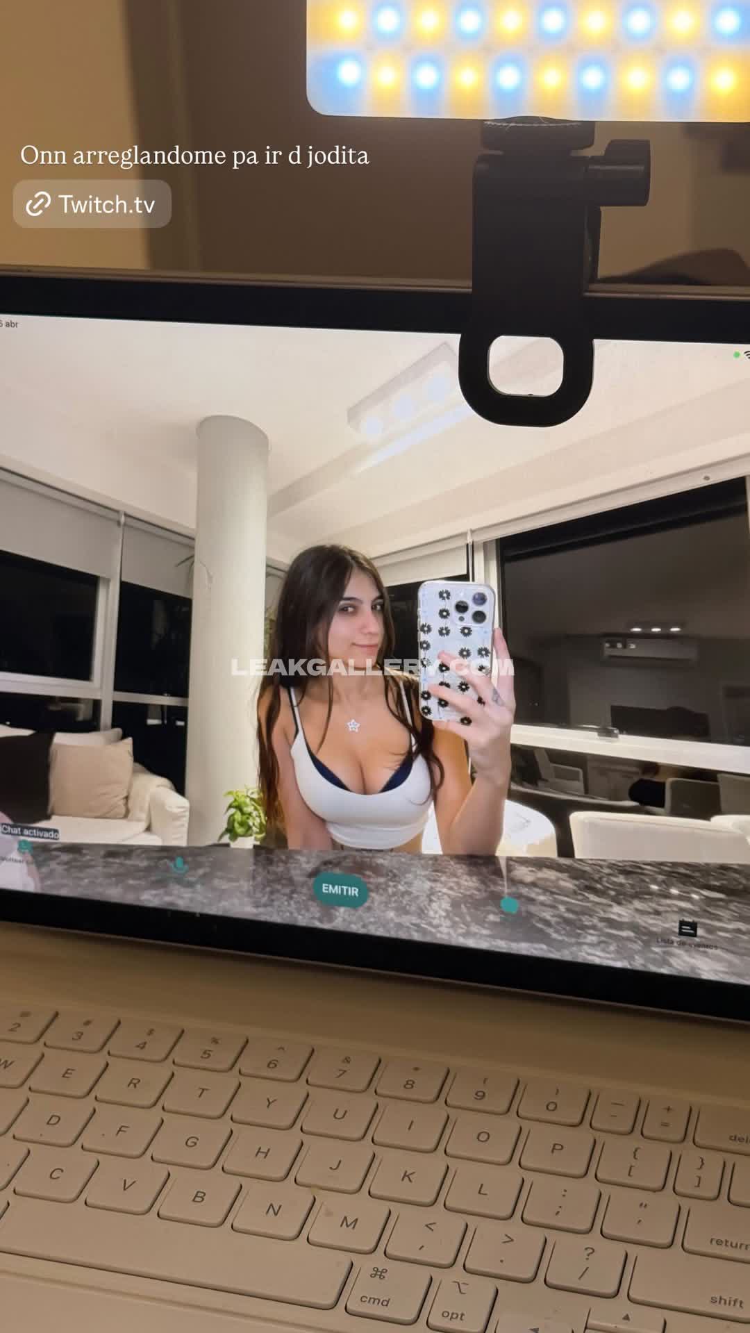 Iaras2 Exklusiv geleakte Nacktbilder von OnlyFans #12884628