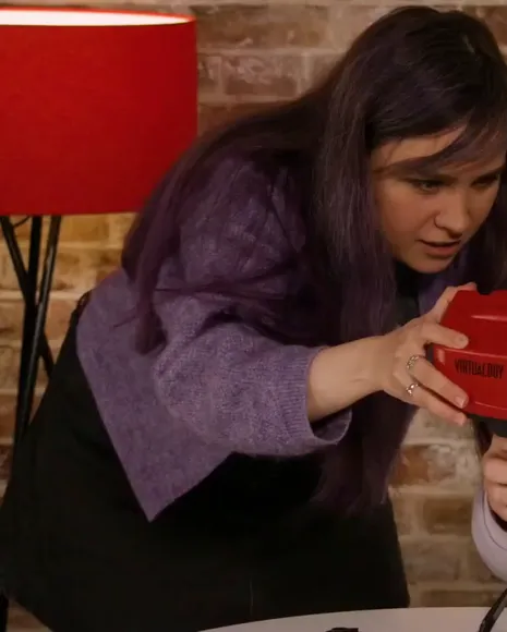 Icklenellierose Purple Cardigan Tease OnlyFans Video Leaked