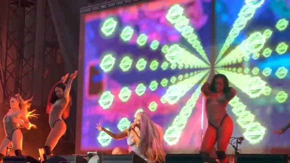 iggyazalea video thumbnail