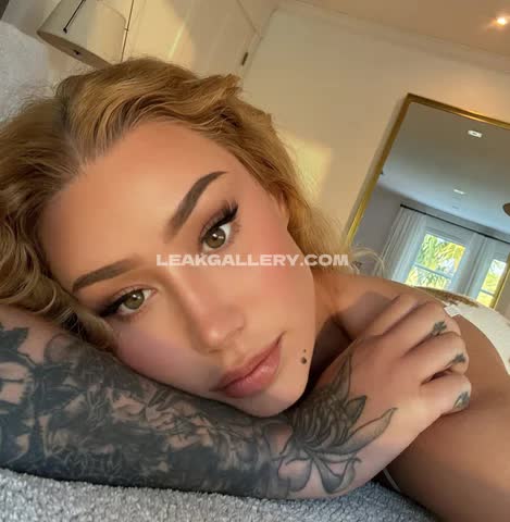 Iggyazalea Exclusive Leaked Nude OnlyFans #13831055