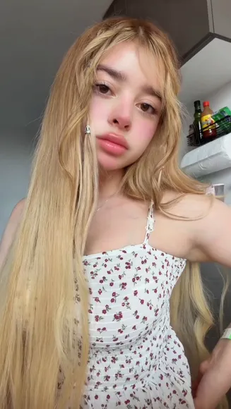 iimssarah video thumbnail