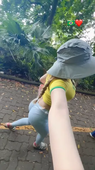 iimssarah video thumbnail