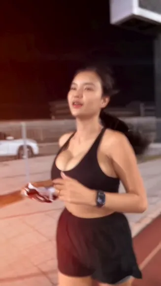 Imfaii Black Sports Bra Jogging OnlyFans Video Leaked