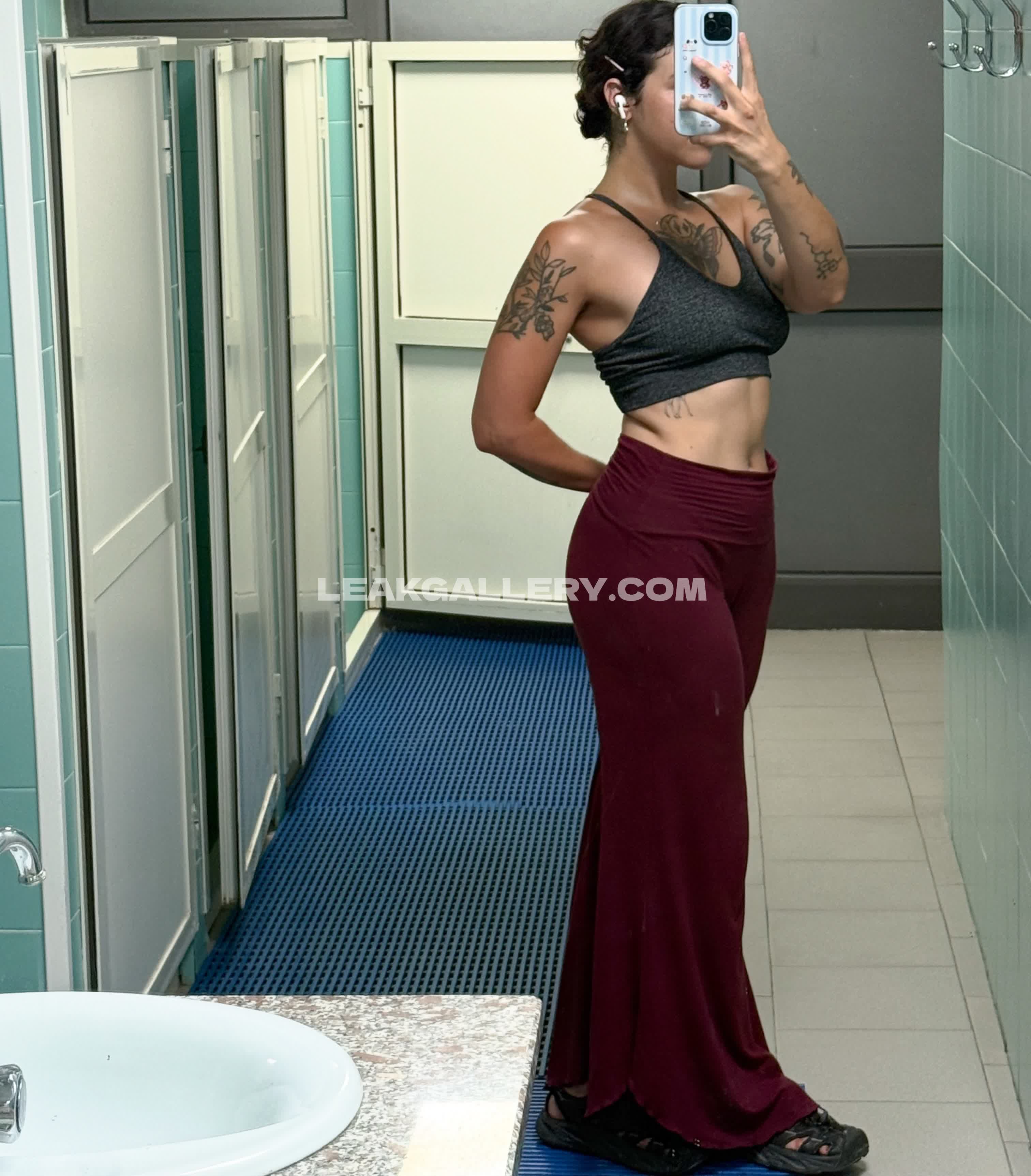 Imponderabile_ Exclusive Leaked Nude OnlyFans #13337399
