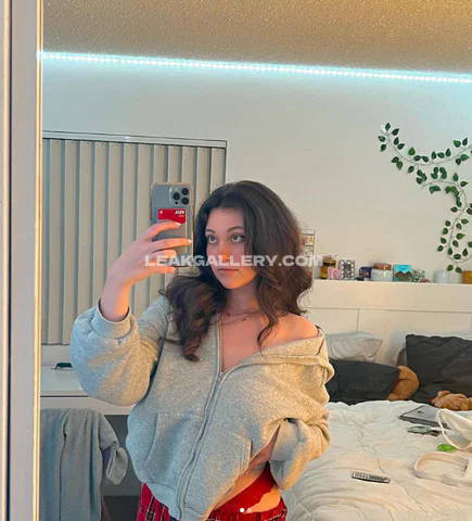 Imsiiimone Exclusieve gelekte naaktcontent van OnlyFans #14824440