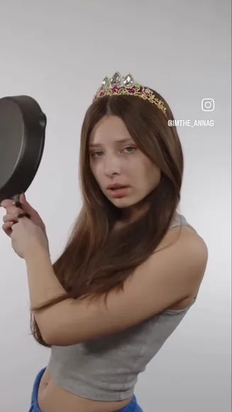 Imthe_annag Tiara And Lavender Gown OnlyFans Video Leaked