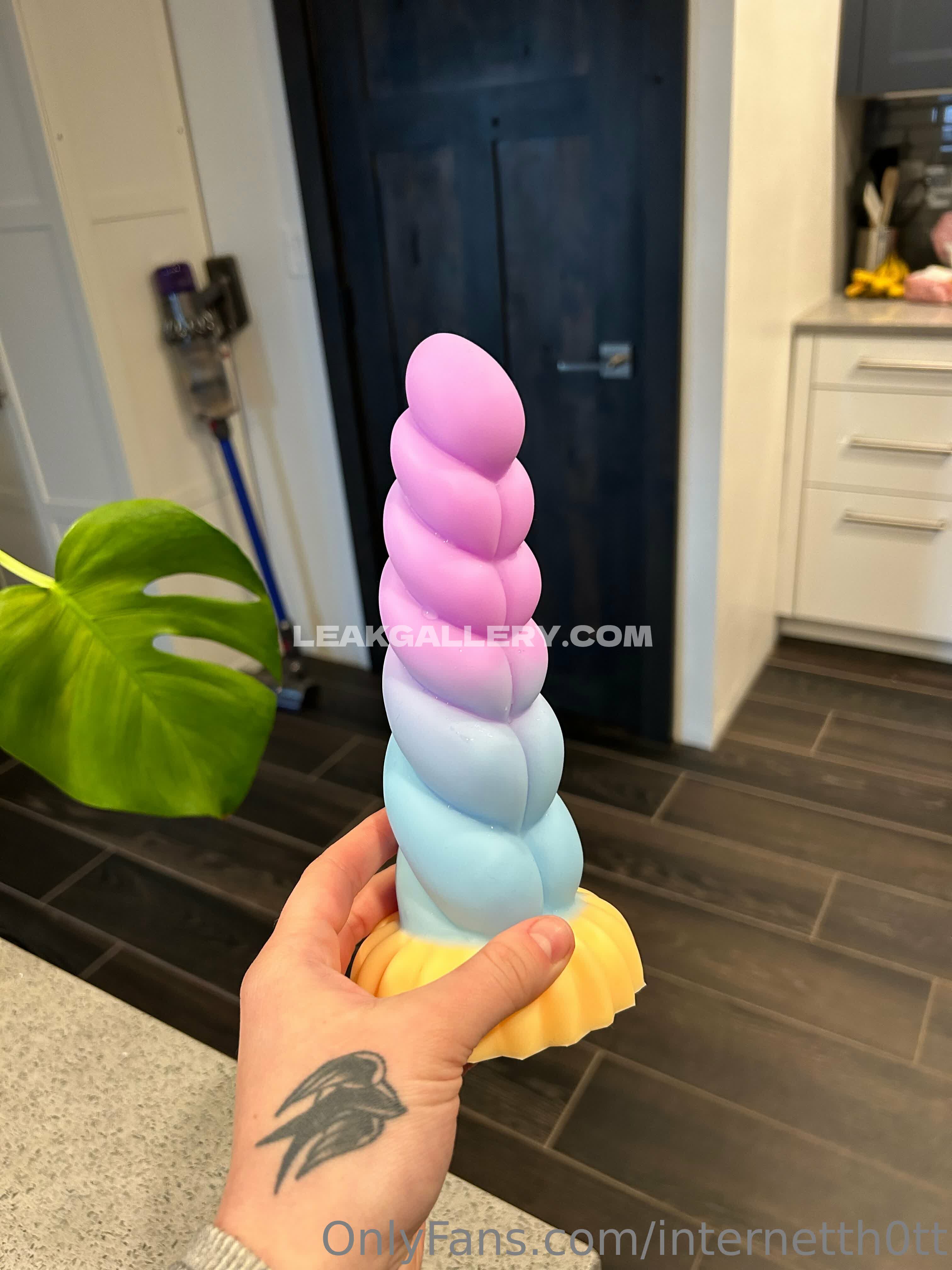 Internetth0tt / Bootyprincess66 / Cara_campbell ภาพหลุดนู้ด OnlyFans สุดเอ็กซ์คลูซีฟ #16207173