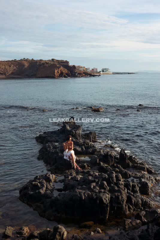 Ireenel_ Exclusive Leaked Nude OnlyFans #14242702