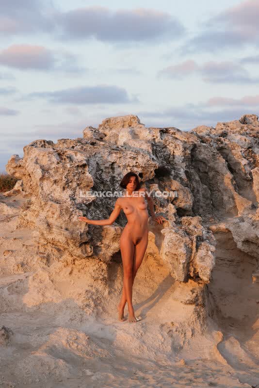 Ireenel_ Exclusive Leaked Nude OnlyFans #14295427
