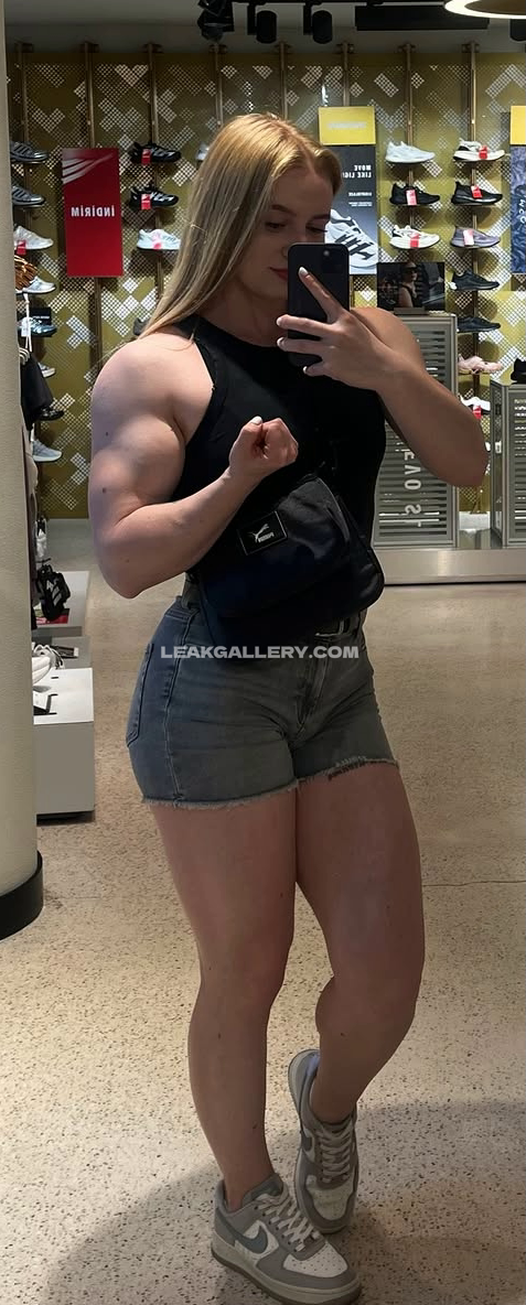 Irina_maksii__ Exclusive Leaked Nude OnlyFans #13298632