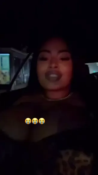 Irisqueen59 Boobs Out In Car OnlyFans Video Leaked