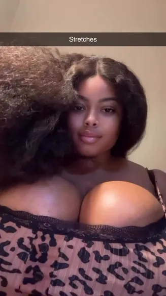 Irisqueen59 Leopard Top Boobs OnlyFans Video Leaked