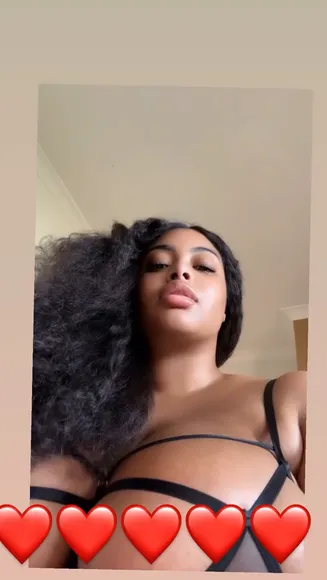 Irisqueen59 Black Bra Tease OnlyFans Video Leaked