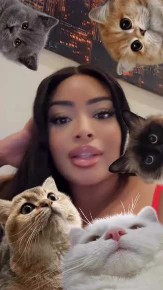 Irisqueen59 Red Bra With Cats OnlyFans Video Leaked