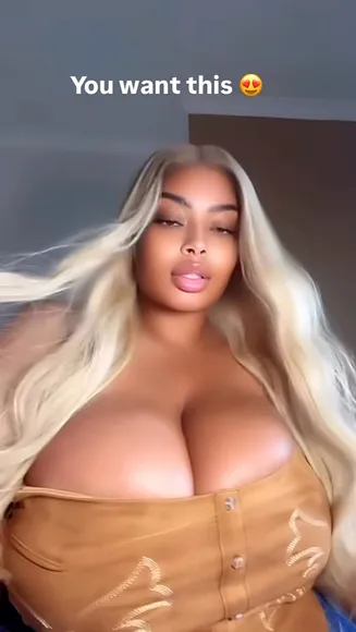 Irisqueen59 Low-Cut Top Tease OnlyFans Video Leaked