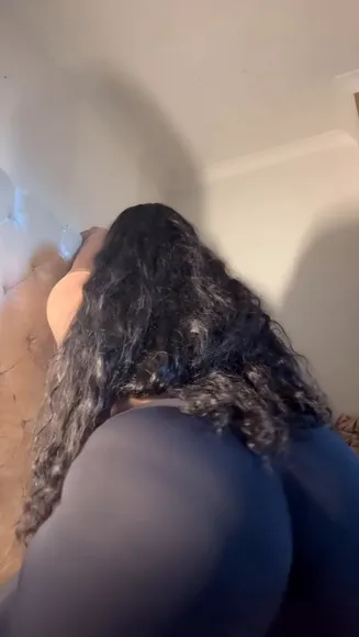 Irisqueen59 Tight Leggings Ass Flex OnlyFans Video Leaked