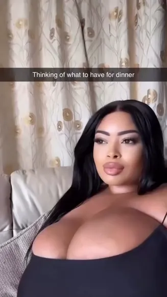 Irisqueen59 Low-Cut Top Tease OnlyFans Video Leaked