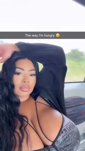 Irisqueen59 Deep Cleavage Pose OnlyFans Video Leaked