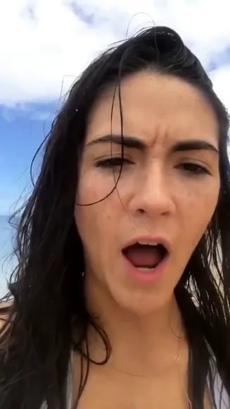 Isabellefuhrman Wet Hair Bikini Hold OnlyFans Video Leaked