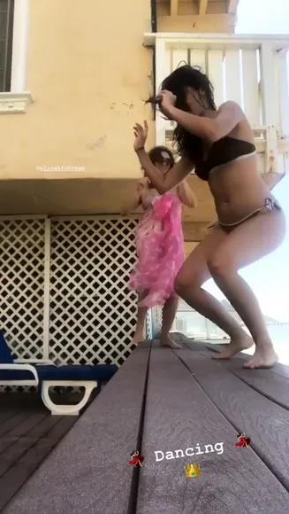 Isabellefuhrman Bikini Dancing On Deck OnlyFans Video Leaked