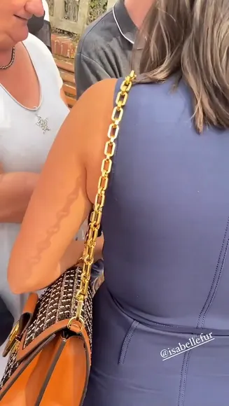 Isabellefuhrman Barefoot In Navy Dress OnlyFans Video Leaked