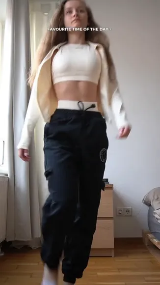 Isabelxm Gym Shorts Ass Flex OnlyFans Video Leaked