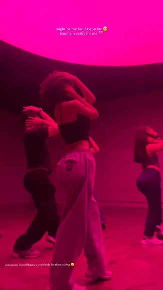 Stiwaberi Sweatpants Dance Floor Grind OnlyFans Video Leaked