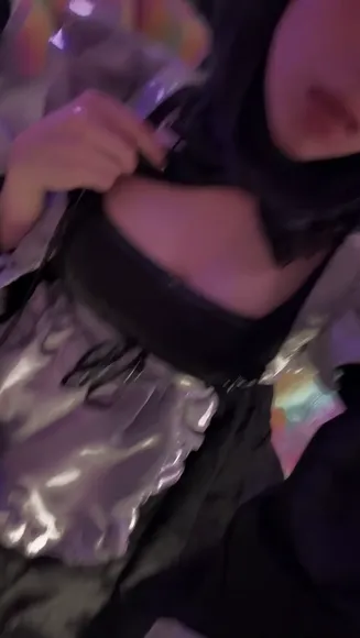 Its Lace Bra Tease OnlyFans Video Leaked